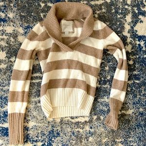 American eagle sweater